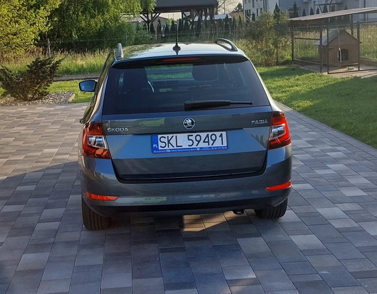 Skoda Fabia cena 49500 przebieg: 28000, rok produkcji 2019 z Krzepice małe 92